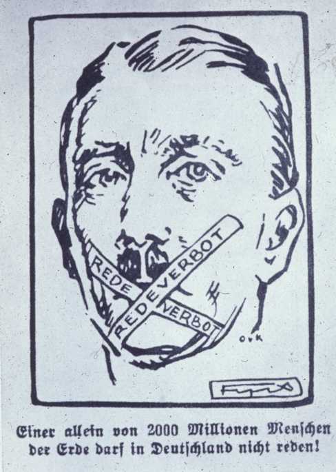 И еще один плакат на тему запрета на публичные выступления Гитлера. Автор плаката - карикатурист Филлип Рупрехт, работавший в газете Штюрмер - самой одиозной из нацистских газет.